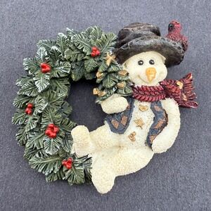 Vintage Boyds Bears Friends Snowman Willie with Evergreen Wreath Brooch Pin 1995